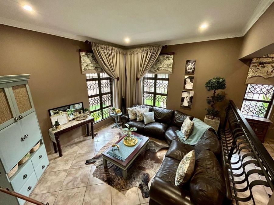 5 Bedroom Property for Sale in Cashan North West